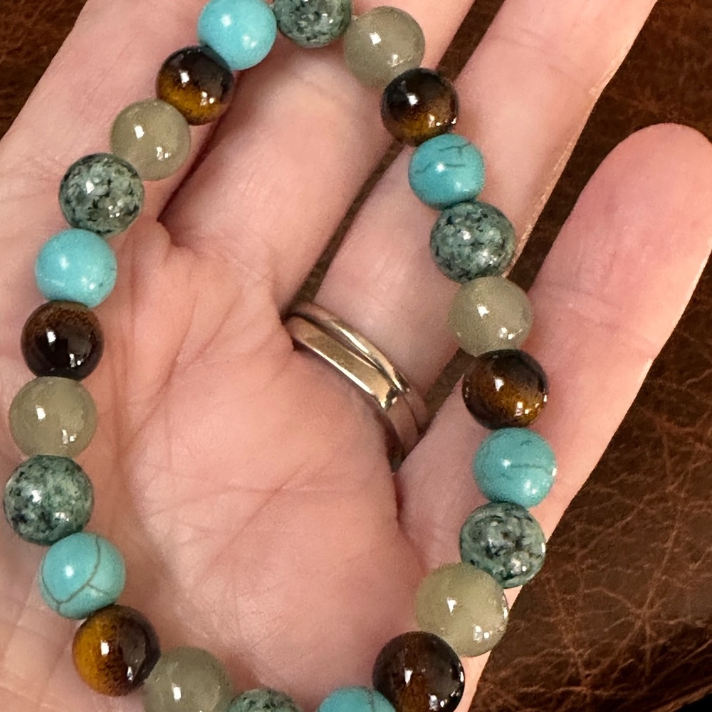 Hand crafted Turquoise and Brown Beaded stretch Bracelet